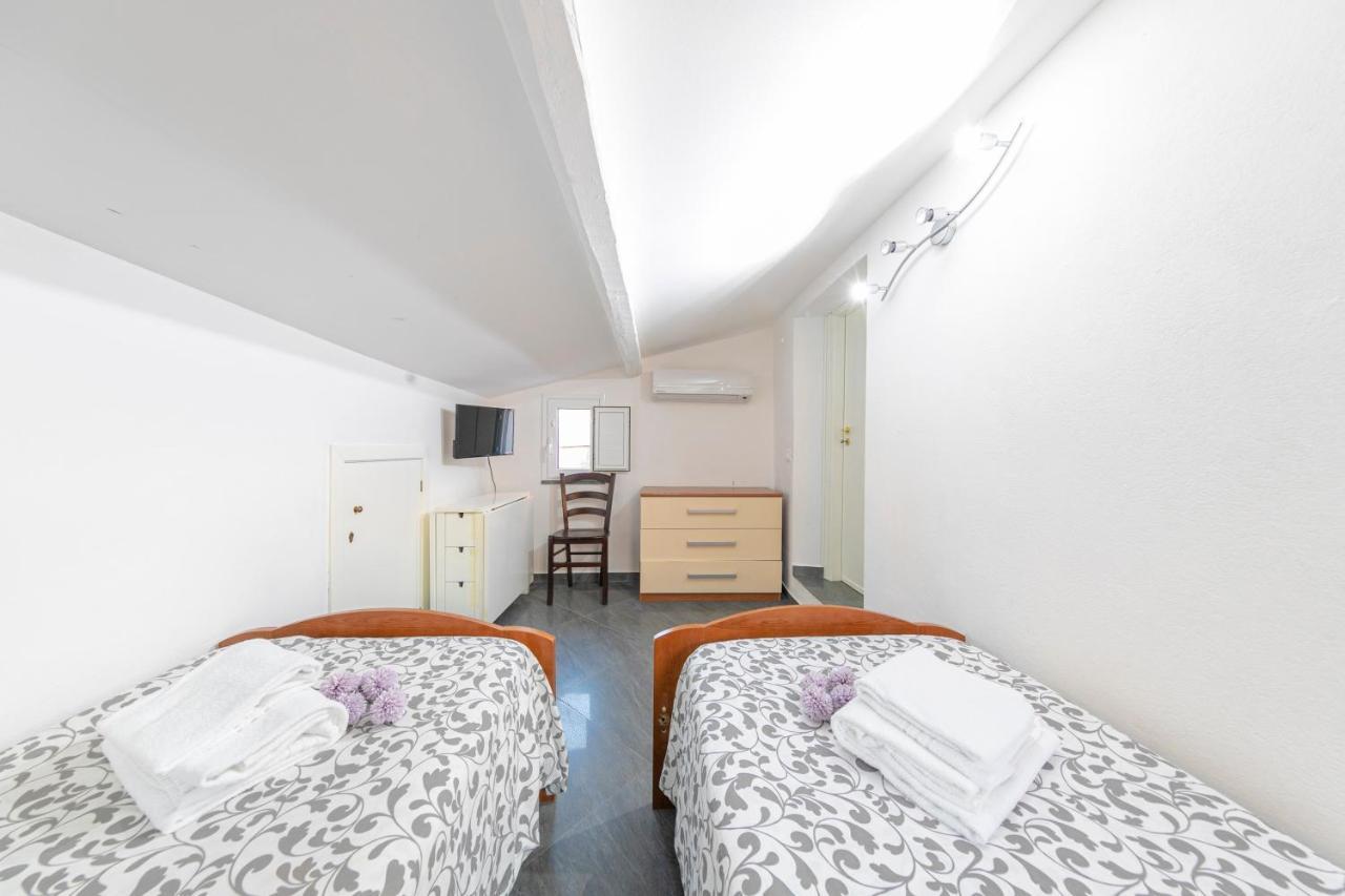 Kefa Holiday - Alle Torri Apartments Cefalu Exterior photo